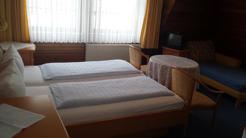Gartenhotel Kamp-Bornhofen Kamer foto
