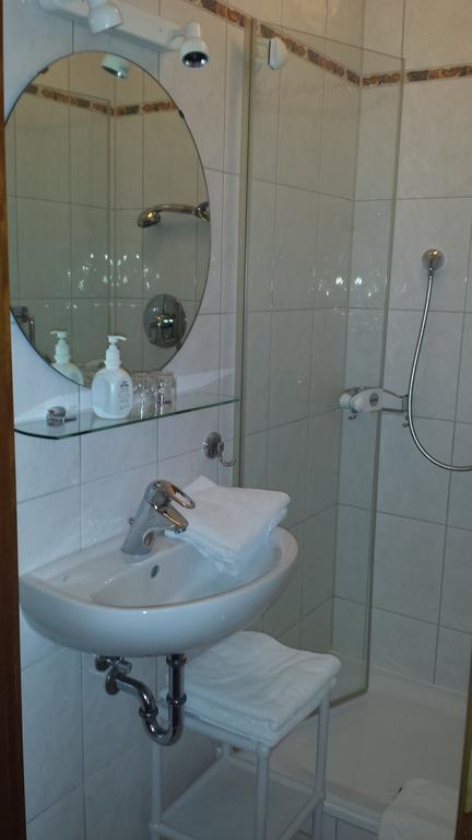 Gartenhotel Kamp-Bornhofen Kamer foto